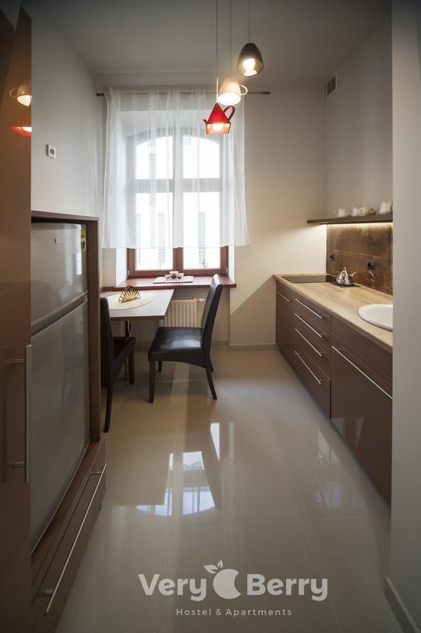 Przestronny Apartament Very Berry W Poznaniu Z Dwiema Sypialniami By Noclegi Renters المظهر الخارجي الصورة