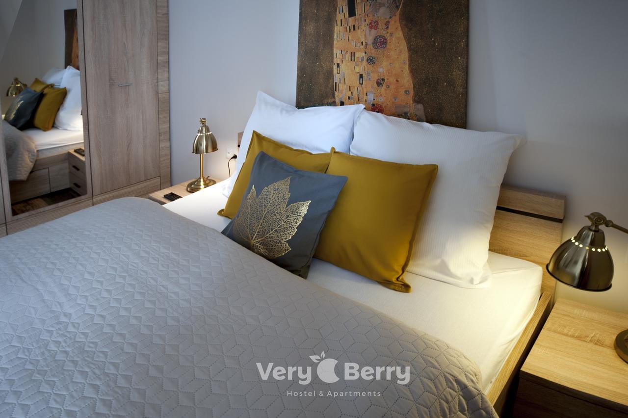 Przestronny Apartament Very Berry W Poznaniu Z Dwiema Sypialniami By Noclegi Renters المظهر الخارجي الصورة