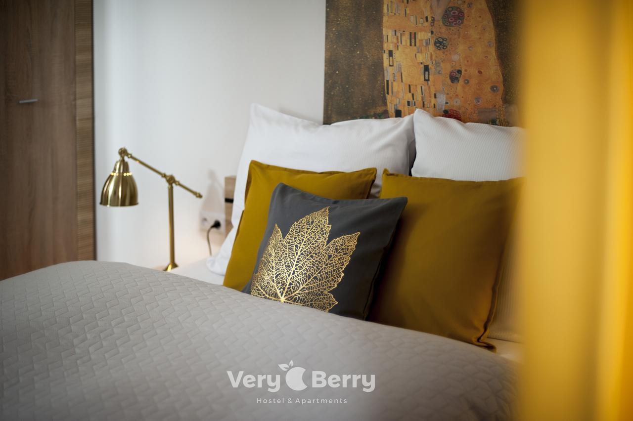Przestronny Apartament Very Berry W Poznaniu Z Dwiema Sypialniami By Noclegi Renters المظهر الخارجي الصورة